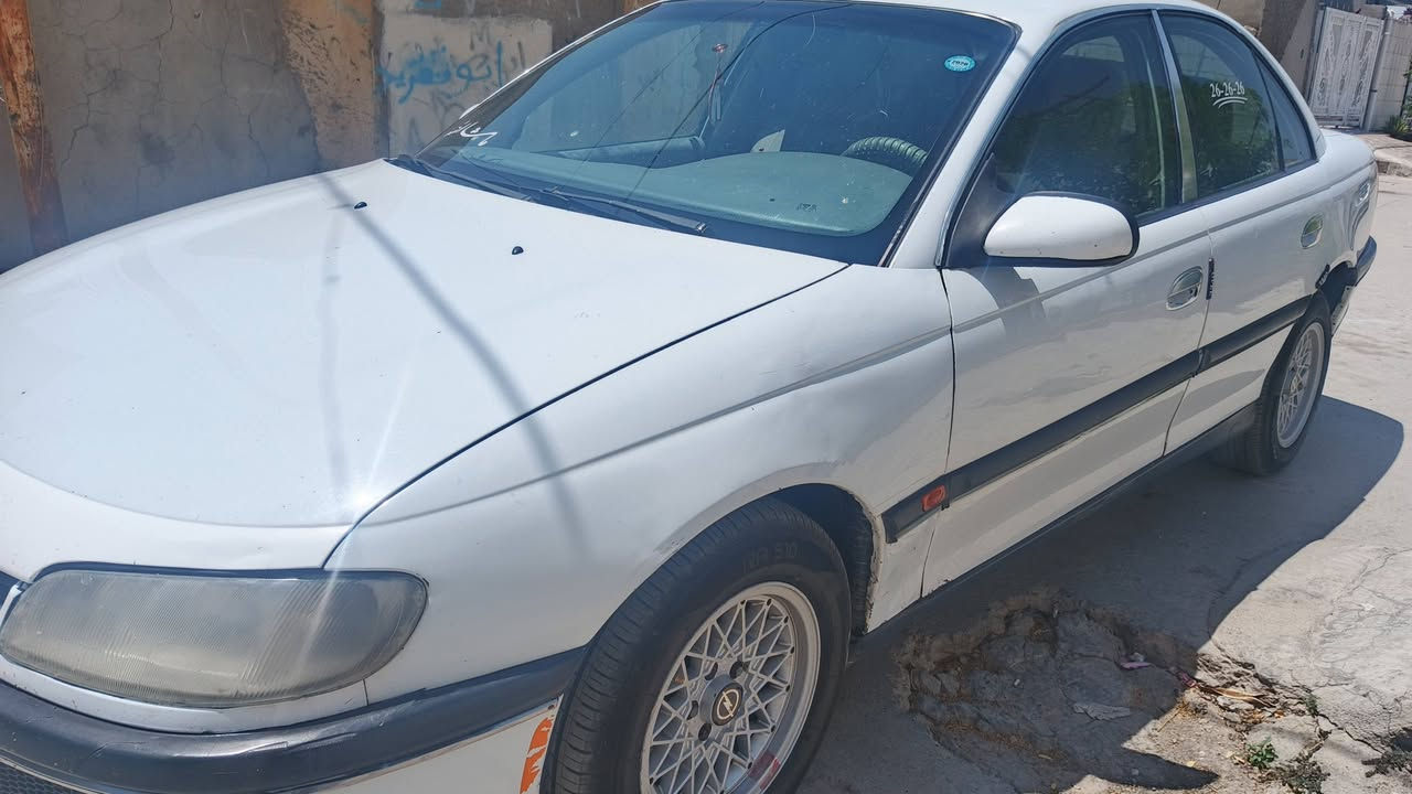 سلام عليكم وبل موديل 1995 سياره بدون صبغ بدون تعديل سياره جاهزه من كول نواحي كير محرك تبريد اب شرط سنويه جديده رقم اربيل شرط تحويل 
سعر55 بي مجال استفسار ***********
