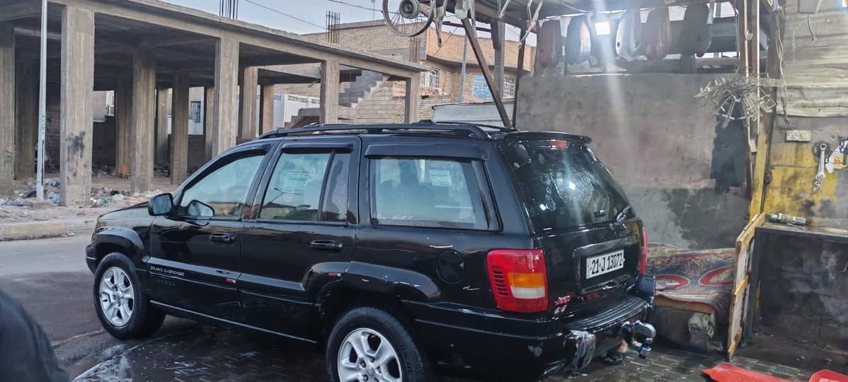 جيب شيروكي 2000 مكينة 6 سلندر بلادي. سيارة حلوة    وجاهزة  من كلشي   تبريد. تدفئة  كهربائيات. حدادية   بس  مصبوغة حزام   ما بيه اي ضربة   السيارة  رقمهة  سليمانية   موجودة بكربلاء باسمي السيارة.. سعرهة 65$.
***********
جيب شيروكي 2000 مكينة 6 سلندر بلادي. سيارة حلوة    وجاهزة  من كلشي   تبريد. تدفئة  كهربائيات. حدادية   بس  مصبوغة حزام   ما بيه اي ضربة   السيارة  رقمهة  سليمانية   موجودة بكربلاء باسمي السيارة.. سعرهة 65$.
