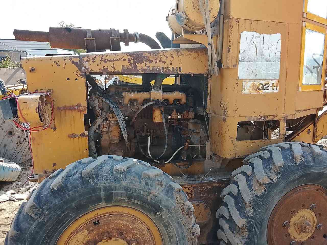 مستبوشي. 82  رقم الماني مداور ثاني يوم.  مكينه شغاله.
كير شغال نقصه عيار كلج 
تخم تاير
سجينه جديدة 
12 مليون وبيه مجال حك الجيه. 
مكانه السماوة.  مقابيل المعارض
***********
