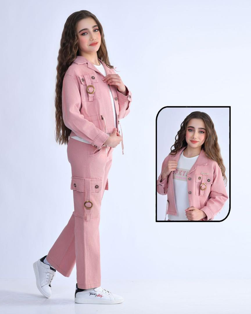 #العيد_ويانه_غيرررررر🔥💣
#عنوانة_شارع_سيد_نور_مقابل_صادق_المضمد
مجمع كوين للألبسة النسائية و الاطفال


**إذا كنت صاحب هذا الإعلان وتريد حذفه لأي سبب، رجاءا أرسل رسالة إلى الدعم الفني**