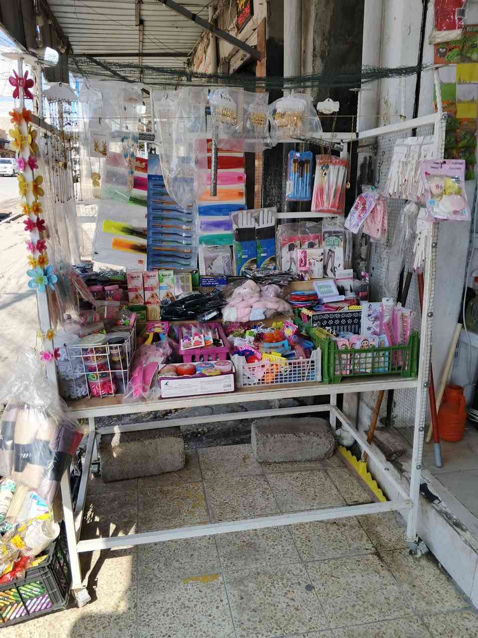 تصفيت محل انواع الغراض للبيع اسعار مناسبة فقط بس الغراض والرفوف  شلع بدون محل موقع المحل مقابل قيدار الوكيل قرب ياسين ابو الشربت  لل استفسار. ***********
‏0770181068
