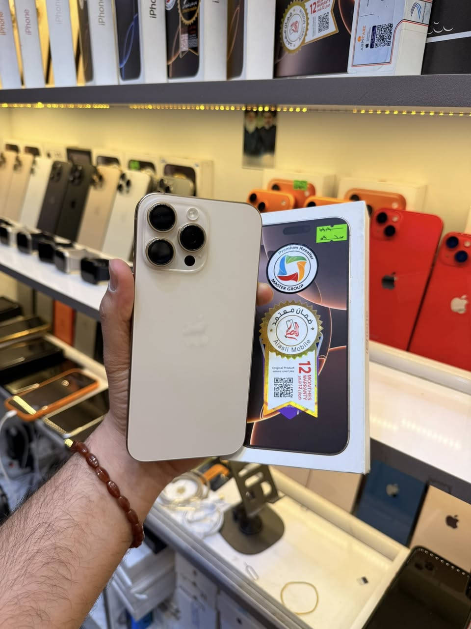 ايفون 16 برو ماكس ذاكرتة 256 بطارية 🔋 100‎%‎
نظافتة 100‎%‎ جميع ملحقاتة متوفرة اصلية للبيع او مراوس 
مكاني النجف *********** مشحون 59 مرة فقط 
استفسار اكثر اتصال او واتساب
