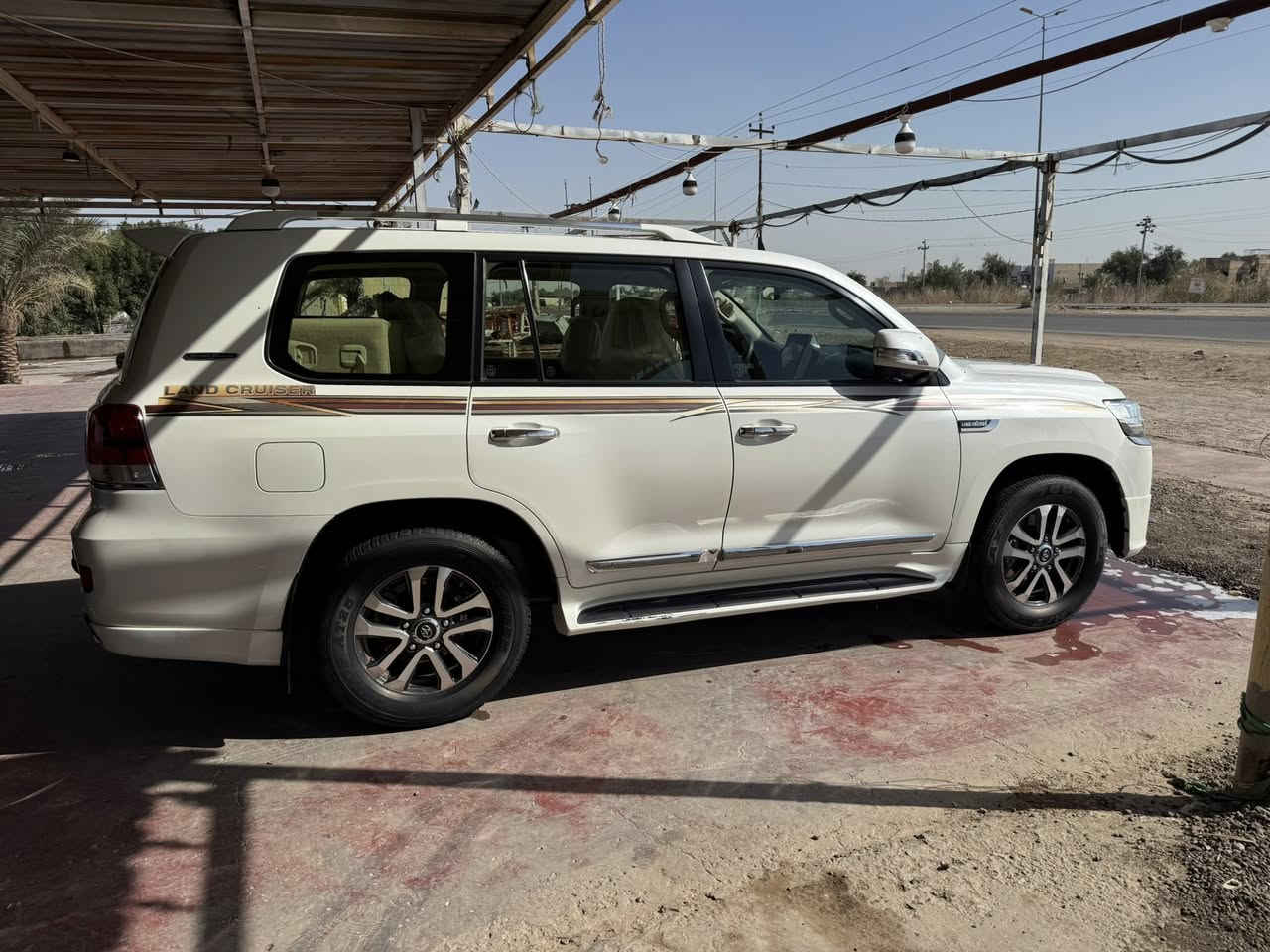 جكسار لاندكروز 2018 اربيل نوع جيهنا مكفوله كفاله عامه من الصبغ وتبديل او البارد ماشيه 100 الف كير مكينه مكفوله 
فول الموصفات  
***********
