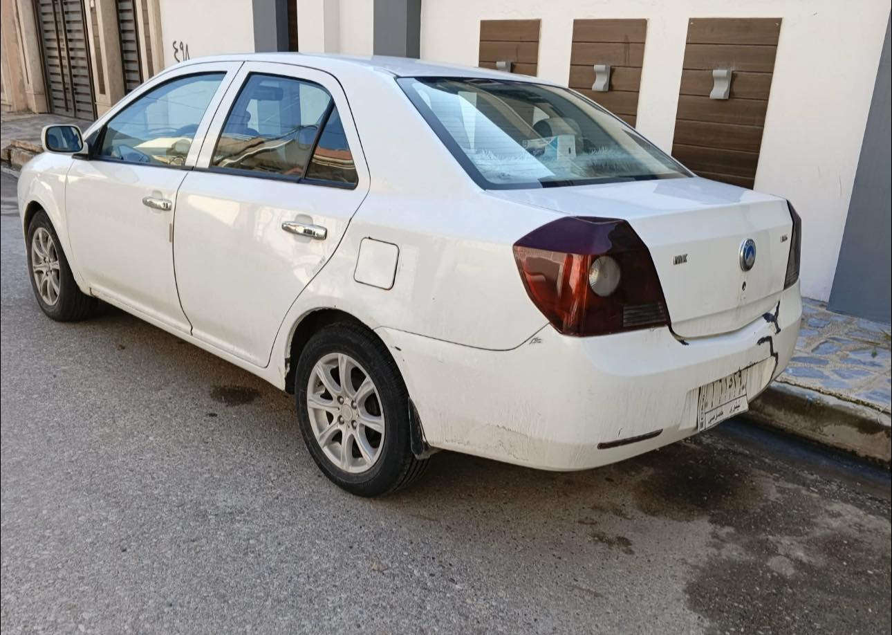 بسم لله الرحمن الرحيم سلام وعليكم للبيع جيلي ام كي مديل 12 رقم نينوئ شرط التحويل محرك كير شرط بدون صبغ سياره نضيفه السعر 44 وبيها مجال الاتصال *********** واتساب
