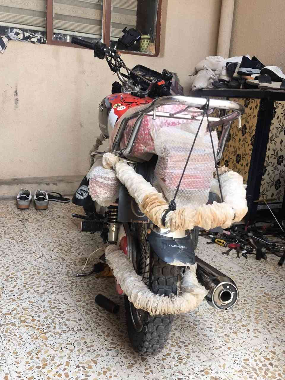 سلام عليكم 
دراجه موديل 23نامه برو مرتبه اخوي شراي علا راسي مو شراي خل يعبر لا يدوخني سعره 530وبيه مجال معدل شلعه فول رقمي 
***********
