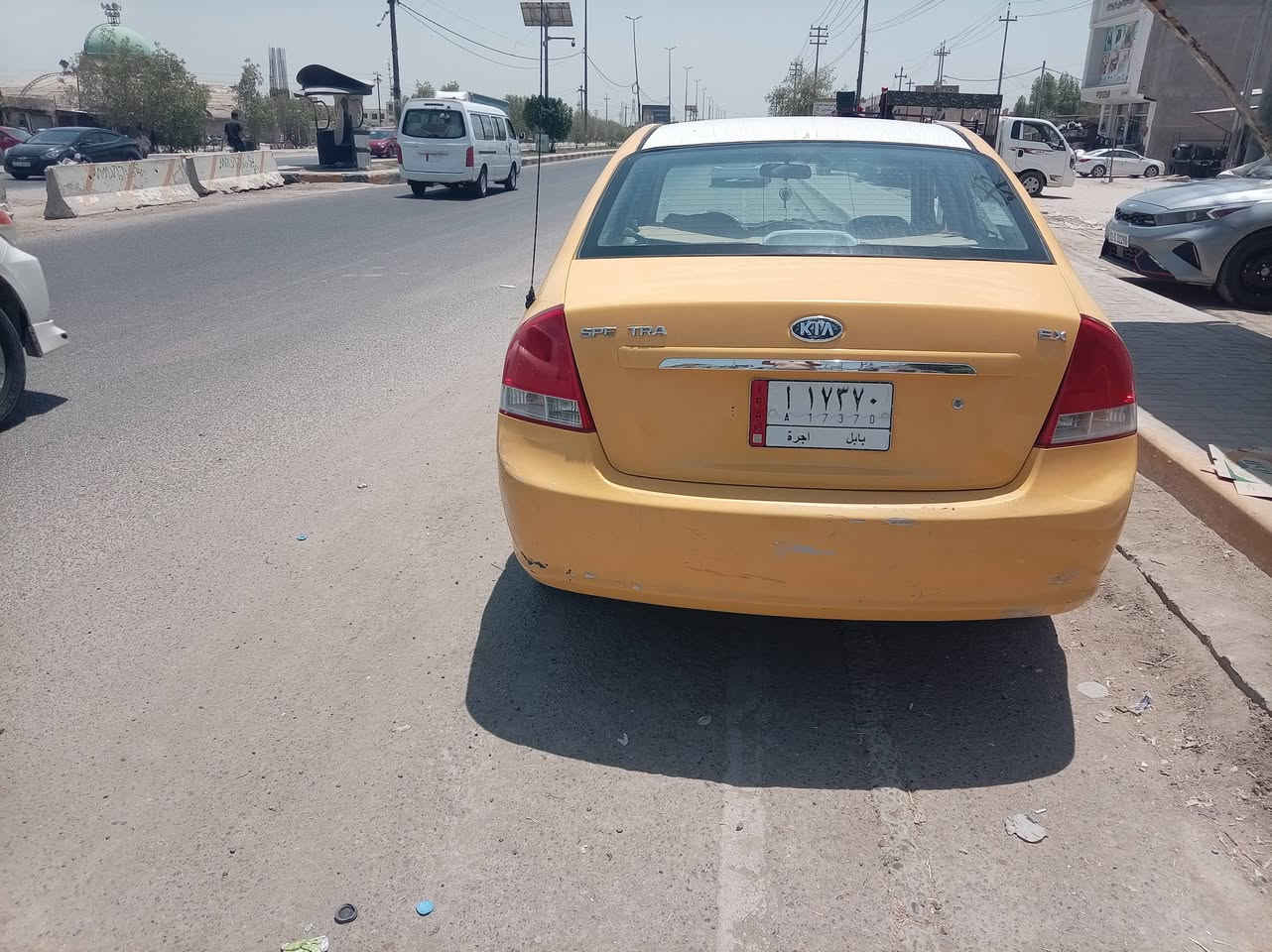 السلام عليكم كيا اسبكترى موديل ٢٠٠٩ رقم بابل بسمي مصفره هيئه وغرامات حادثهه فقط جاملغ امامي اليمنه السعر ٦٥ وبيهه مجال مدوشمه كشنات وارضيه مكان السياره بابل الإسكندرية الحصوه للستفسار الاتصال على الرقم ***********
