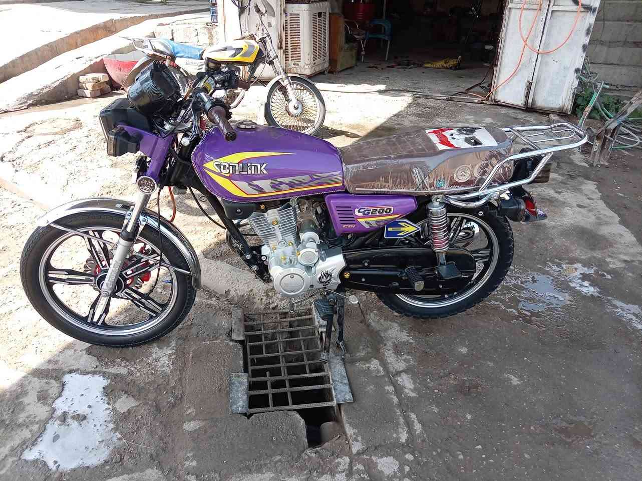 سلام عليكم
للبيع دراجة ايراني 5 كير بيها نقوصات بسيطة موديل ٢٠٢٤ نضيفة خير من الله حجم المحرك ٢٠٠ بيها بس ورقة وحدة كرتونية مكان الدراجة بعقوبة ناحية العبارة السعر ٦٧٥ أو بيها مجال للاستفسار الاتصال على الرقم ***********
