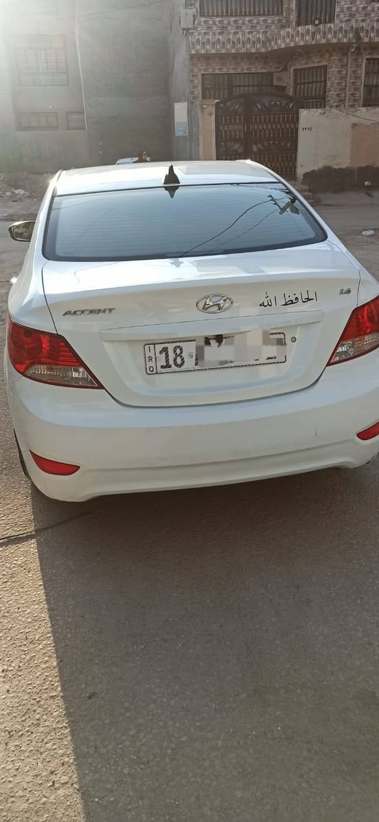 اكسنت موديل 2015رقم بابل انكليزي بدون ضربه بيه باردات سياره خليجي تخم تاير جديد منظومه تبريد جديد فتحه سقف كهربائيه شاشه وكامره خلفيه السعر 110ورقه وبيه مجال الرقم الاول *********** واتساب فقط الرقم الثاني ***********واتساب فقط مكاني بابل

