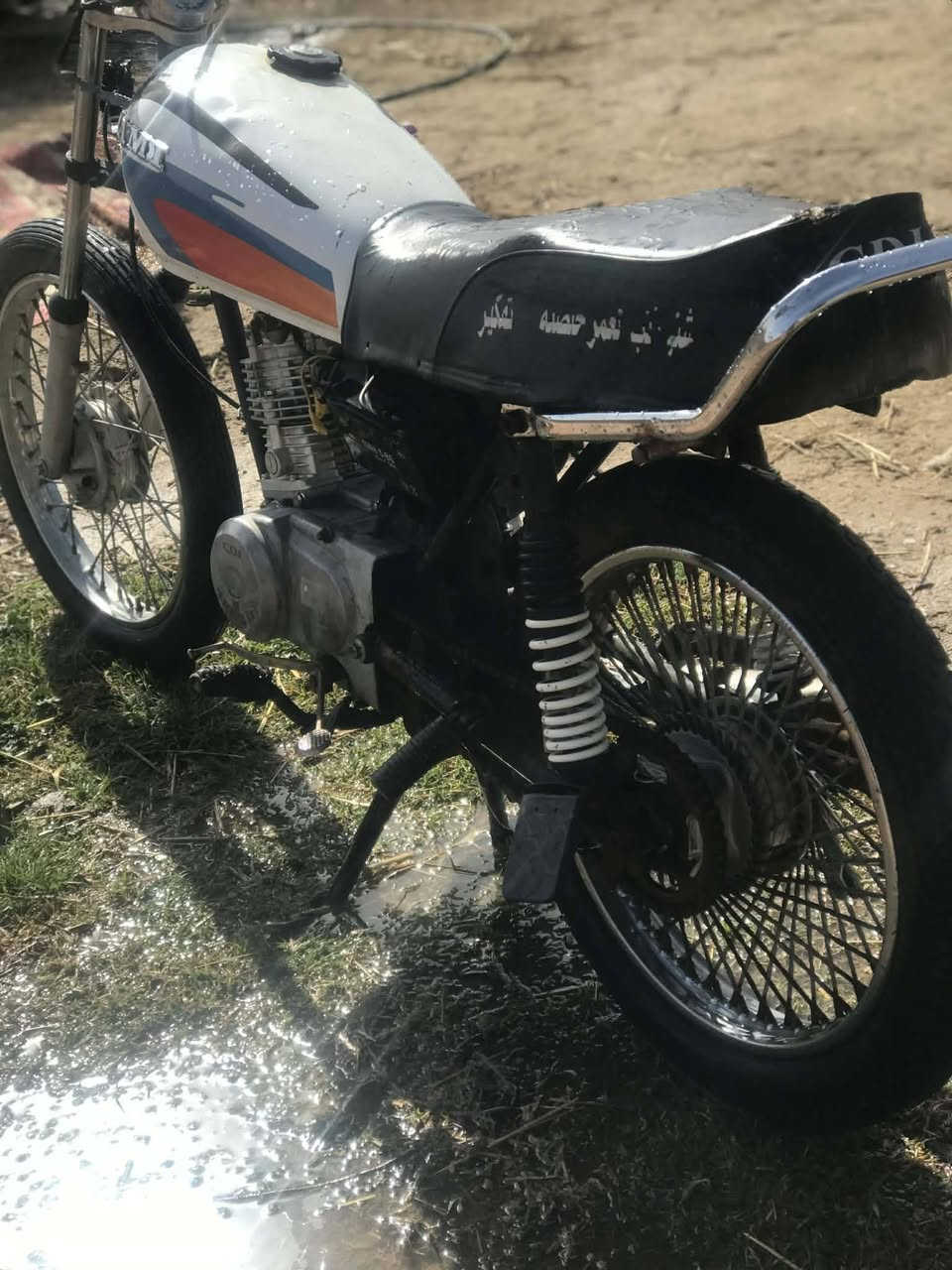 سلام عليكم دراجه للبيع محرك مفتوح بستم فقط مكاني الغراف السعر325وبيها مجال الخاص مفتوح
