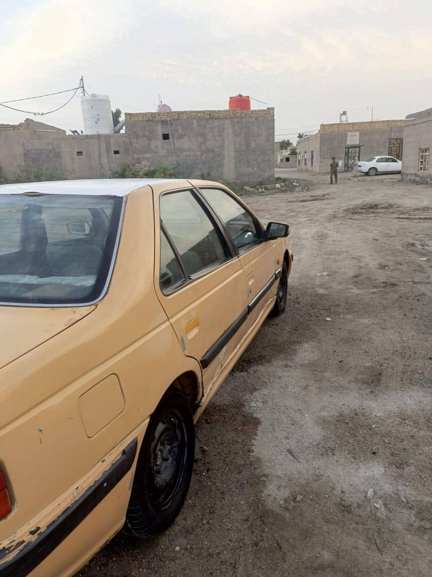 بيجووبارص  اللبيع موديل 11السعر 17وبيهه مجال الانتصال ***********
