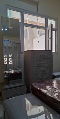 غرفة مستخدمة • غرفة نوم • للبيع