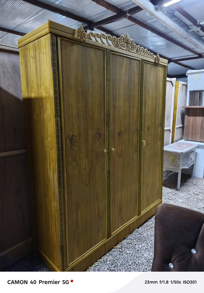 بيع وشراء ومراوس كافة المواد المنزليه في معرض و مزاد الرسول مدخل الرازي نهاية 🔚 الشارع للا ستفسار *********** واتساب اومراسلة الصفحه
