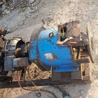 للبيع مولدات كيا عدد 2 تواليد 30 كيفي متروكات تواليد شغاله بس يحتاجن ت...