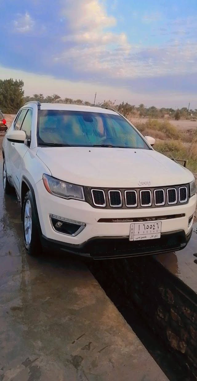 السلام عليكم جيب كومباس 2020 بصمه حره تحويل ثاني مواصفات جيب معروفه سياره تخبل جديده مابيهااي نقص رقمها ذي قار مكاني النصر رقمي *********** سعرها 135 بيها مجال
