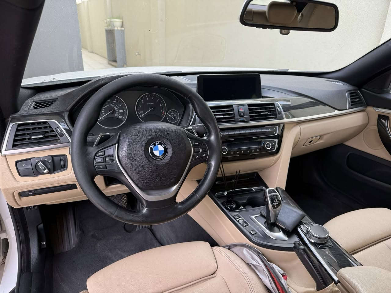 السلام عليكم
بيع او مرواس 
بي ام 430i 
2019 
ضررها موضح بل صور
سعرها 20,000$ 
ماشيه 164km 
***********
