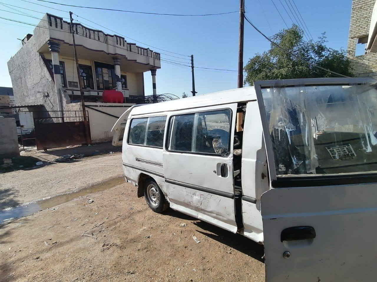 سلام عليكم هواند اللبيع موديل 94انكليزي حمل تحويل شرط سياره حلو جهاز من كلشي كهربائيّات شغلل كير اكسن محرك جديد بانزين 
تخم تيار السعره25وبيه مجال الطيبين او ماروس شعندك نزل 
***********
وات ساب ***********
