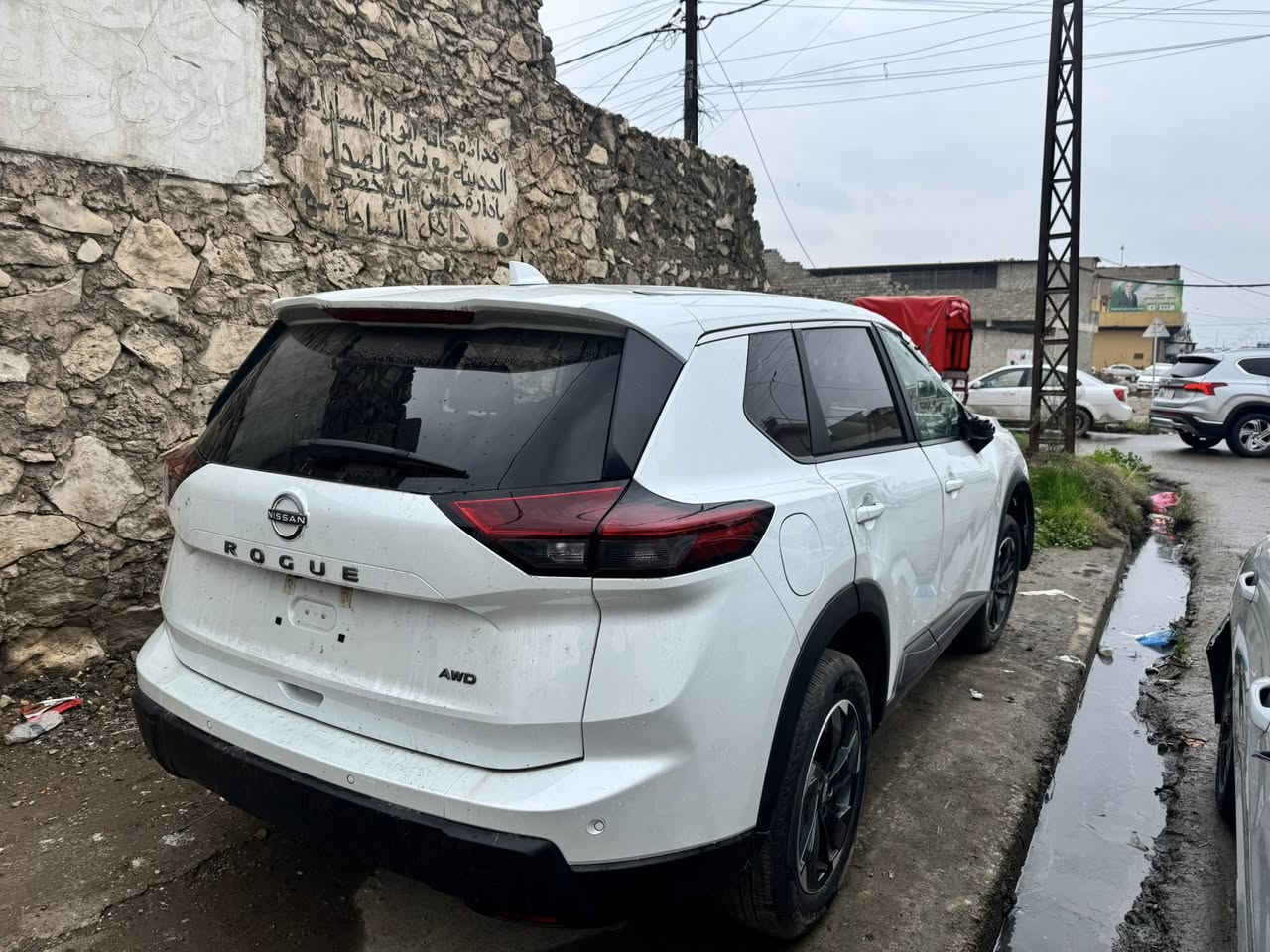 آلُـۜسـۨۚ(مكتب_أبان)ــِۖلُأمٌ ؏ـليۜـ(لبيع_وشراء_ألسيارات)
✋🏻⬅️نيسان روج  وارد امريكي🇺🇸
✋🏻⬅️موديل 2025
✋🏻⬅️محرك 3بستن 
✋🏻⬅️ضرر موضح بل صور
✋🏻⬅️تترقم نينوى 
✋🏻⬅️السعر 135بيها مجال العنوان.  #مكتب_أبان_لبيع_وشراء_السيارات  موصل (#موصل_الجديدة قرب  #شارع_السايلو  ) 
🛑⏰ #اوقات_العمل من الساعه التاسعه صباحاً الى الساعه العاشره مساءً 
🛑ملاحظه 1️⃣يرجى الاتصال من الساعه التاسعه صباحاً الى الساعه العاشره مساءً 
🛑ملاحظه 2️⃣ التواصل عبر الرقم فقط يرجى عدم مراسلة الصفحه على الماسنجر او الاتصال على ماسنجر و عدم الاتصال او المراسله على الواتساب 
🛑ملاحظه 3️⃣بل تلفون ماكو سعر قفل تعال ودفع السعر اليعجبك 
للاتصال 
***********📱📞
***********
***********📱📞
#مكتب_أبان
