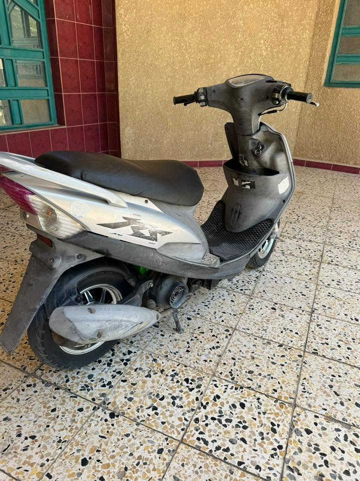 ماكس عدلة
بدي املح

كفرات بلادي ختم واحد 

مكينة وشلعة كلش قوية عالفحص

كلشي بيها شغال 

علق لو تتصل ***********

مكان نعمانية
سعر 800
