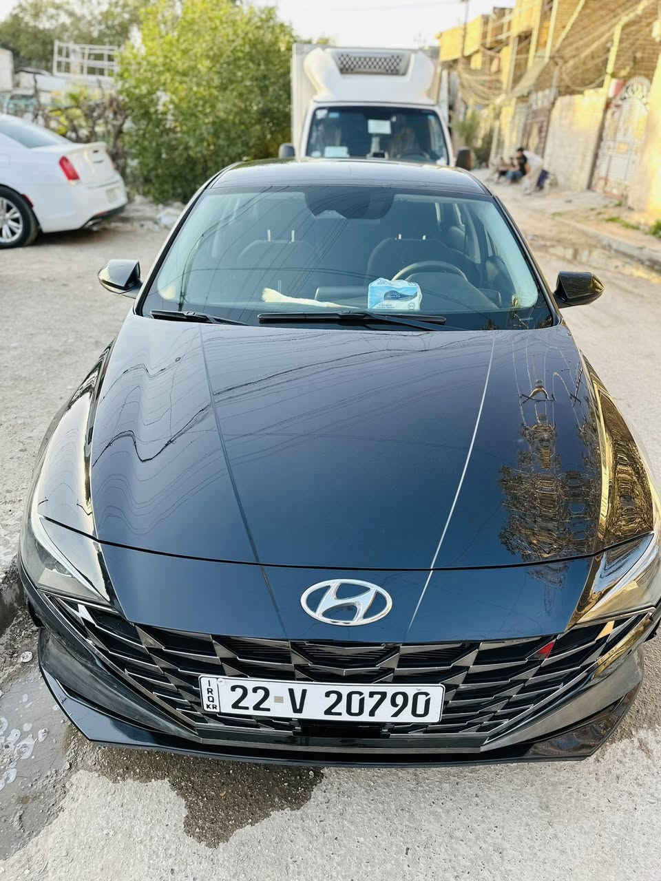 السلام عليكم 
النترا للبيع فقط 
الموديل 23 
اللون اسود 
فول مواصفات ما عدا البنوراما 
رادارات تحكمات خير من الله 
حادثها .. سرقة البنيد فقط كفالة لسياره 
من كير ومكينة وتبريد خير من الله 
ماشية 45 لسياره ميل 
رقم اربيل تحويل ثاني يوم 
عنوان 
بغداد حي اور 
الرقم .. ***********
السعر .. 152 قابل للتفاوض
