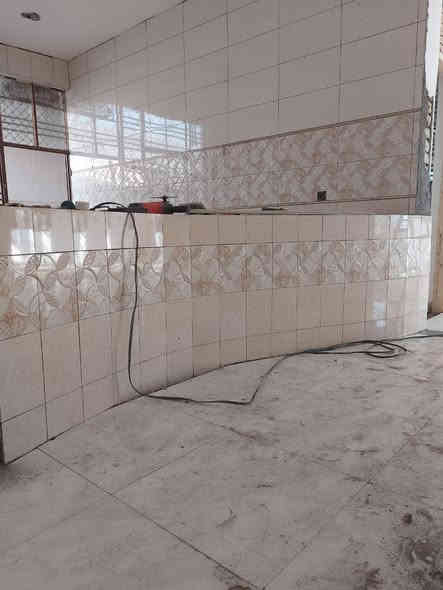 خلفه سراميك وكاشه ومرمر مصري متفرغ حاليا ***********
