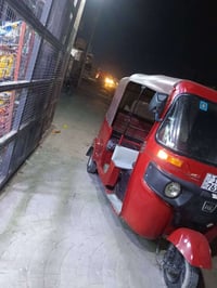 18رقم وسنويه الاستفسار للبيع 07741052103