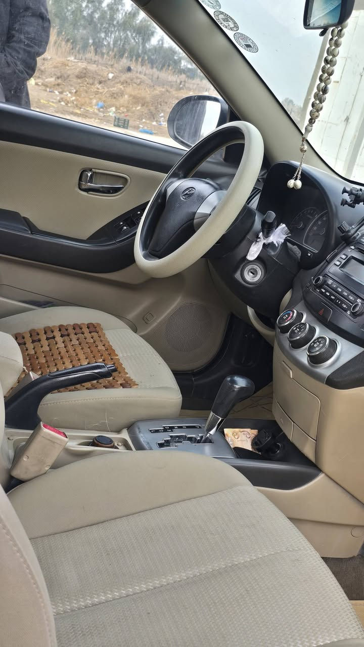 سيارا النترا هونداي 2010 رقم اربيل للبيع محرك 1600دكشن عالي تبريد تدفئه خير من الله محرك خير من الله حداديه كلش زينه منظومة الماء جديده فقط الدعاميه مبدله الاماميه والدوسه بجهة اليمنه مصبوغه رايدها ب120 ورقه العنوان بابل المحاويل منطقة المشرؤع قرب السريع الدولي محطة جنة الفرات الحمراء 
للاستفسار الاتصال على الرقم ***********
