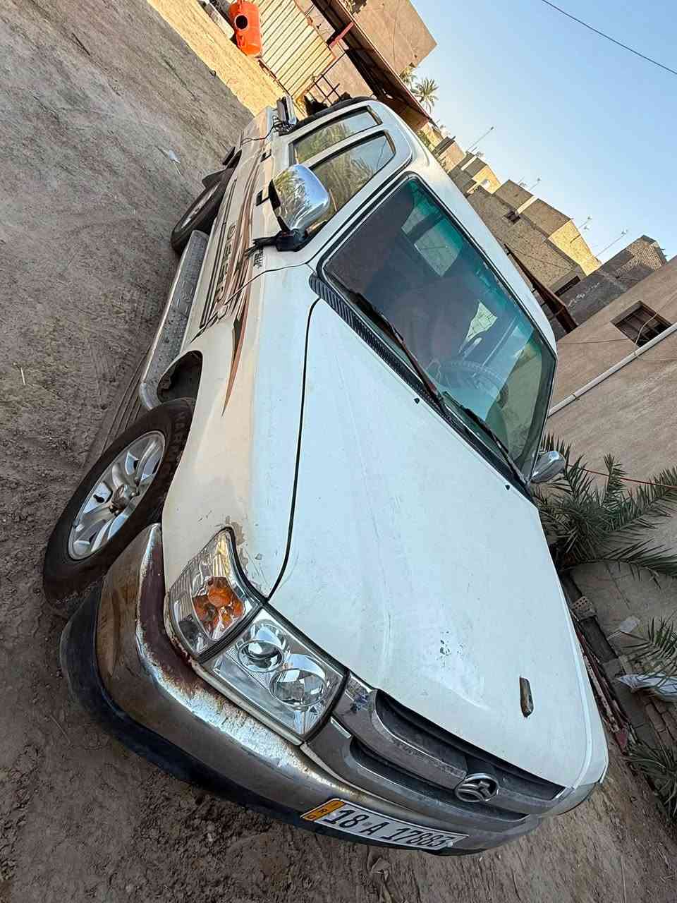 دير 2010 مكفوله بدون صبغ بلاديه محرك 2000 ياباني كهربائيات كلها شغاله جديده السياره مكانها كربلاء السعر 50 للاستفسار ***********
