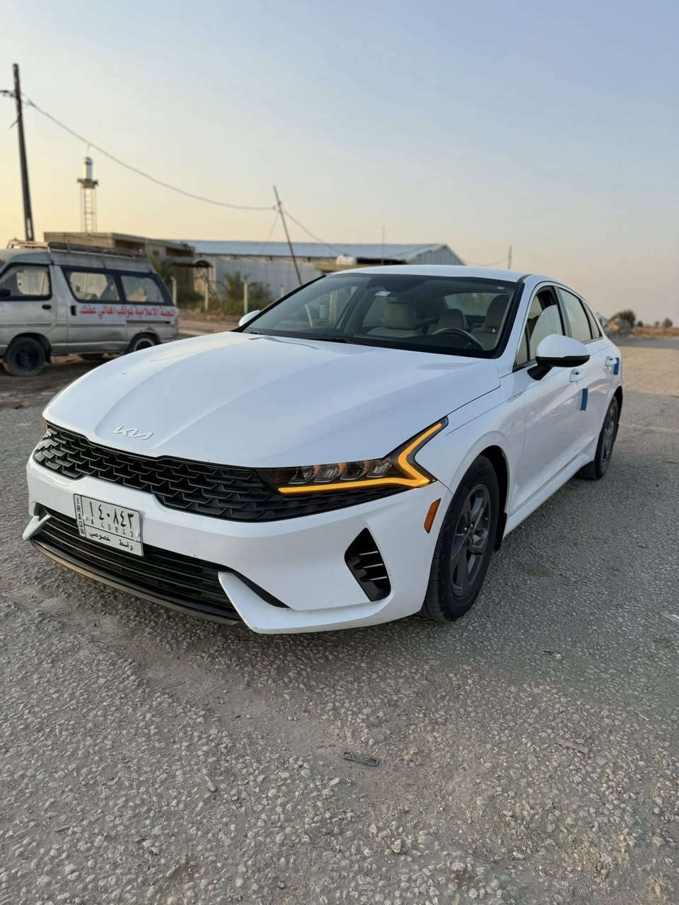 السلام عليكم 
للبيع 
K5 2022 
رقم واسط معوقين 
سونار بل منشور 
محرك 1600 تيربو 
ماشيه 72 
السياره وارد أمريكي 🇺🇸 
السياره جديده وأحله من الصور بعد 
مكان الديوانية 
اتصال على الرقم ‭٠٧٨٥ ٧٦١ ٤٣٥٧‬
