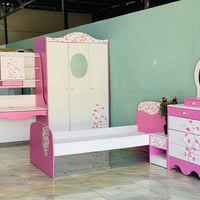 غرفة بناتية • نفر واحد • ٥ قطع