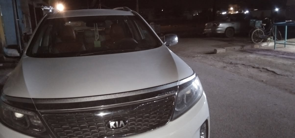 السلام عليكم سورنتو للبيع ٢٠١٤ كفاله عامه من الرصعه ***********
