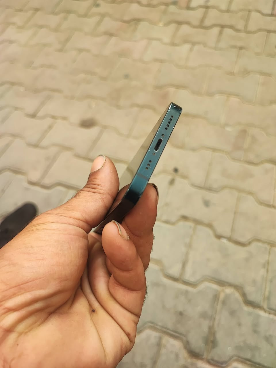 ١٤ عادي للبيع
ذاكره ١٢٨ بطاريه ٨٣ الجهاز ممفتوح أبد ولامبدل بي شي          نموذج M شرق اوسط مكان الجهاز بغداد 
نضافة الشاصي ٨٠ بلميه ضهر نضيف كلاسه بيها فطور قليله 
ممئثرات ع المس ولا ع الشاشه السعر ٤٠٠ وبي مجال 
للأستفسار :- ***********
