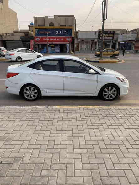 السلام عليكم 
السعر 93
اكسنت موديل 2012 امريكي رقم بغداد الماني ماشية 72654 قابل للزيادة سيارة جديدة استخدام بيت ،
حادثها ربع جاملغ خلفي بي داخل مع تبديل قبغ جنطة في العراق 
مكاني بغداد حي الجهاد 
رقم الهاتف : *********** يوجد واتساب
