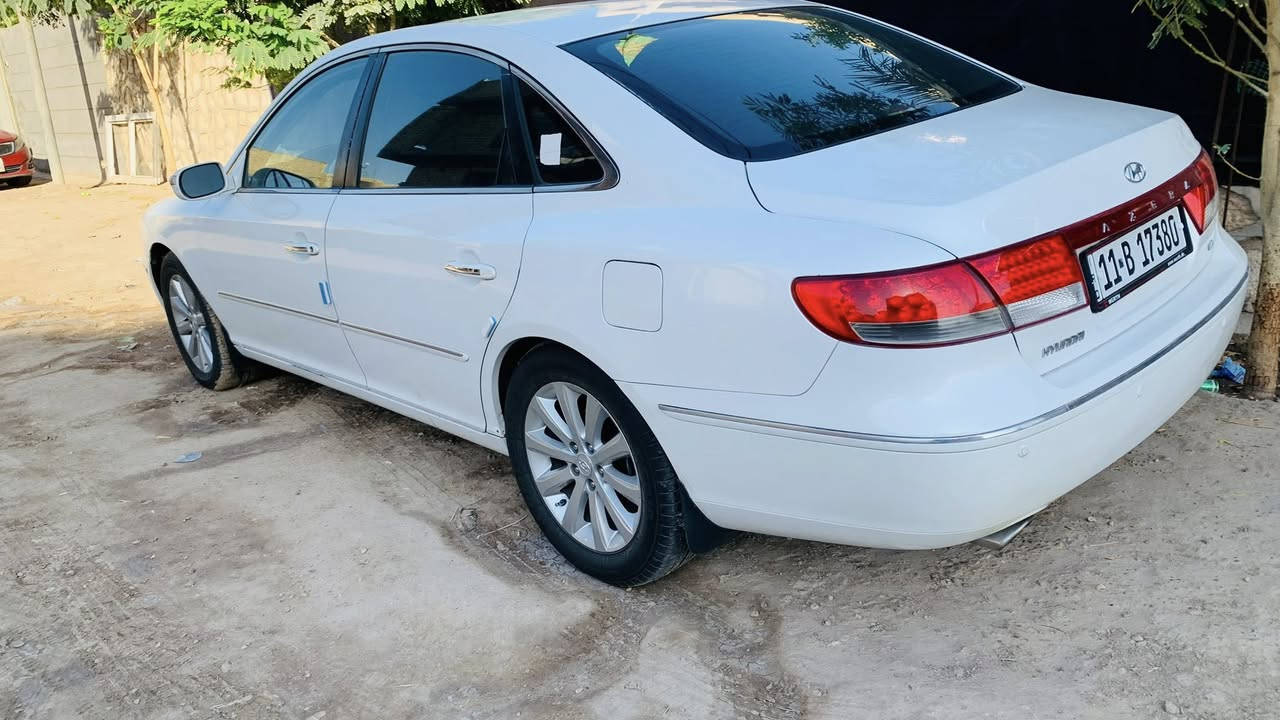 يالله السلام عليكم من رخصة الادمن
هيونداي ازيرا 2009 خليجي  

رقم بغداد  الدولي الجديد

السياره فول مواصفات للاخير ١/١

فتحة كشنات جلد وكشنات كهرباء خزن ميموري ستيرن كهربائي شاشه جبيره تحكمات ستيرن كروس سرعه داخل اسود محرك المرغوب 3300 

السياره محرك كير مكفولات تخم تاير جديد 
السياره  مكفوله كفاله عامه احلى من الصوره بهواي 

السعر120 

مكان السياره الديوانيه 

للاستفسار الاتصال ***********
