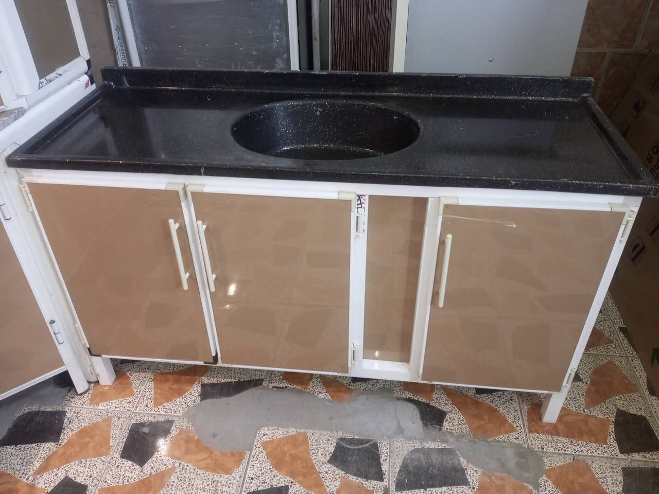 يا رزاق للبيع السعر 925 تسكام الثقيل فرته كله ست أمتار كله مرمر الشراي يراسني خاص  ادزله الفيديو والعنوان ***********
