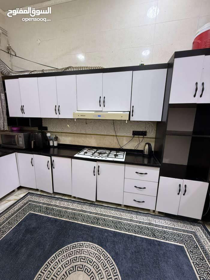 كاونتر تركي للبيع مع طباخ وساحبه كلش نظيف سعره 650 بي مجال لطيبين مكان التنومه حي الموظين
***********
