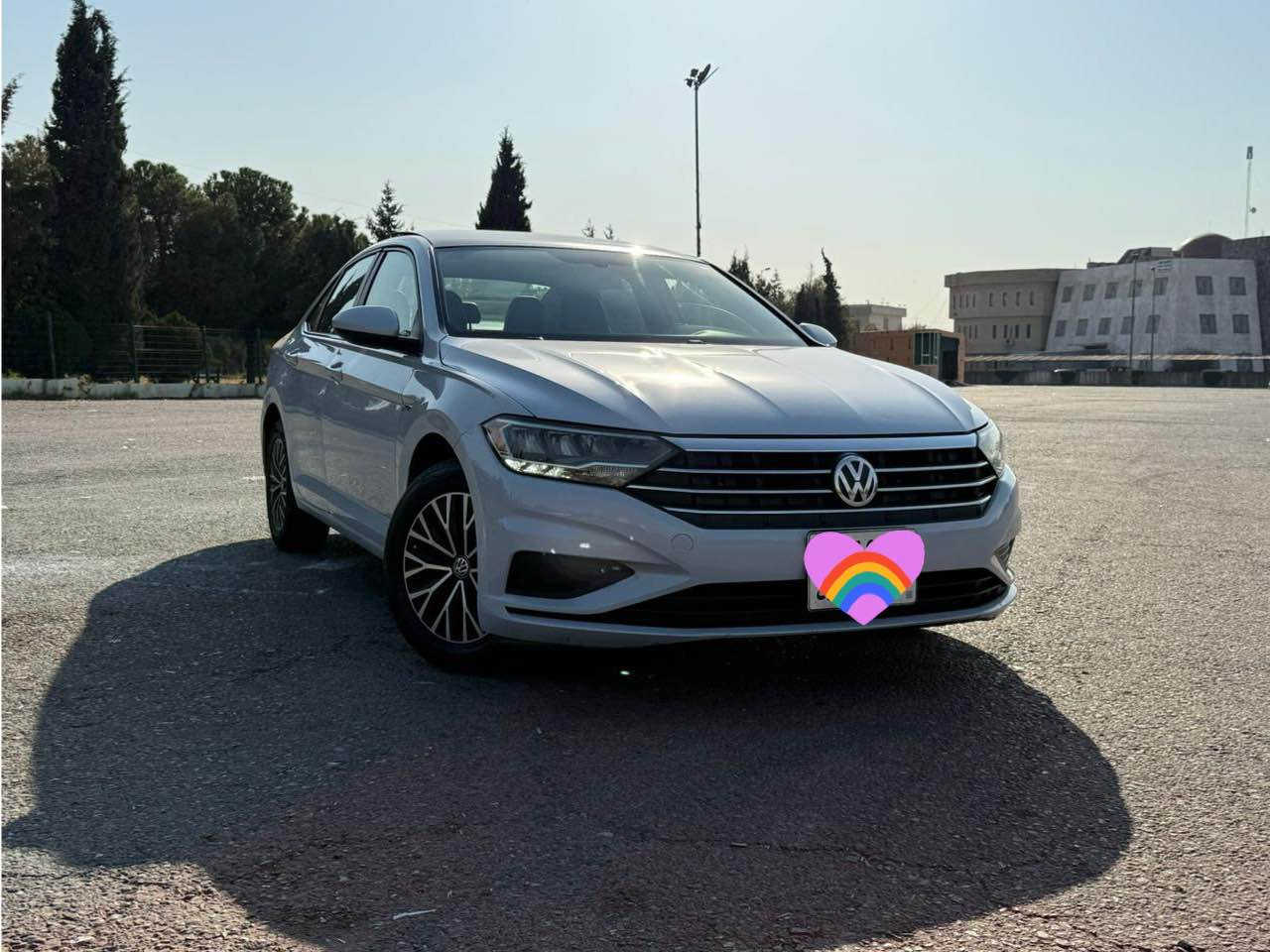 جيتا 2019 مواسفات SE فول بيّش كيس ههموو بلادى بس دوو ده ركهى بؤياخه نزيكهى 65miles ههزار ميل رؤشتيه ههموو
شتيكى به شهرته سعرى 152$ كهميك مجال
Whats app Viber Telegram.          *********** أربيل, العراق
