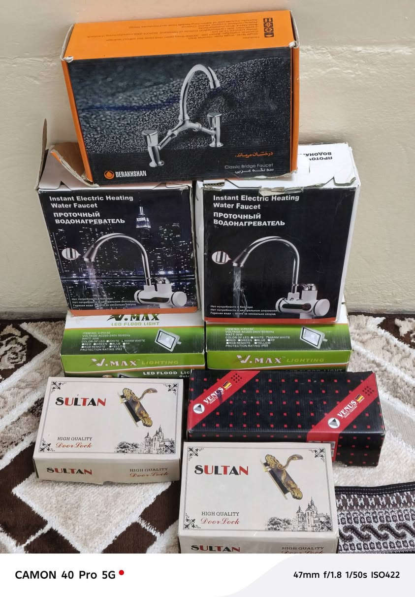 السلام عليكم 
عندي اغراض بصور نوعيه اصلي
بسعر مناسب شلع تاخدها
‏‪***********‬‏
