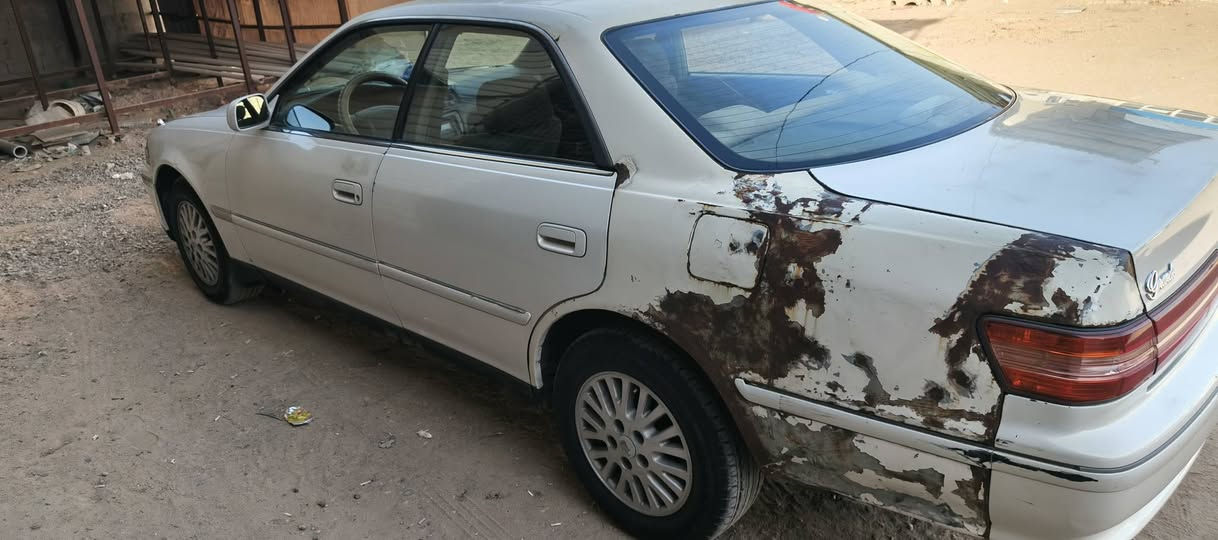 السلام عليكم مارك 2000 اصولي 100% عندي من 2012 السيارة ع ايدي بأسمي رقم قادسية الماني سنوية عظم تنتهي 2027 شهر السابع مكفولة من الكص بية دحجات ومبدل سستم كامل بيه ضربة بجم خفيفة او ضربة بالجنطة واضحة بالصور تبريد كير مكينة ونجي ناعم تخم تاير باتري حدادية كلة جديد ماكو شي مخفي كلشي مصورة او واضح السيارة استعمالي بيه كلش قليل او جاهزة مكان السيارة النجف الاشرف ‏
‪***********‬‏
السعر 75 💵
ملاحظة عندي هواي غراض اله تخم ابطاين او عربانة مفصخة جديدة بك لايتات او مشط استيرن وهواي نواعم اسف ع الاطالة
