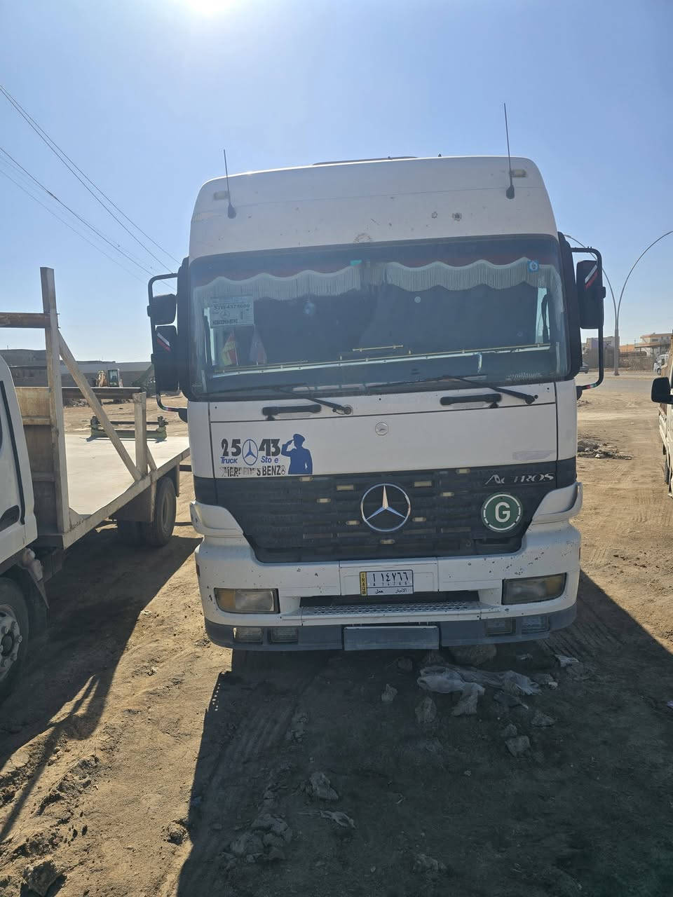 سلام عليكم ورحمة  كرين للبيع جاهز من كلشي كير محرك مكفول حجم كرين ٢١ بافندر ٤سلايت  سياره الانبار  تحويل ثاني يوم موديل السيار 2002   مارسيدس  ستفسار  على رقم  ***********
