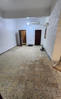 من اعمال شركه الهلال للمقاولات العامه ارضيات خشب باركيه تركي درجه اولى...