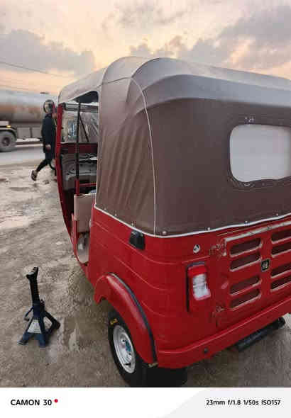 السلام عليكم تكتك موديل 18رقم سنوية باسمي تحويل ثاني يوم تكتك كفالة ما عدة الدوس معمرة لا ضربة ولا صبغ سعر 5600عنوان حي البتول رقم ***********ما متواجد واتساب
