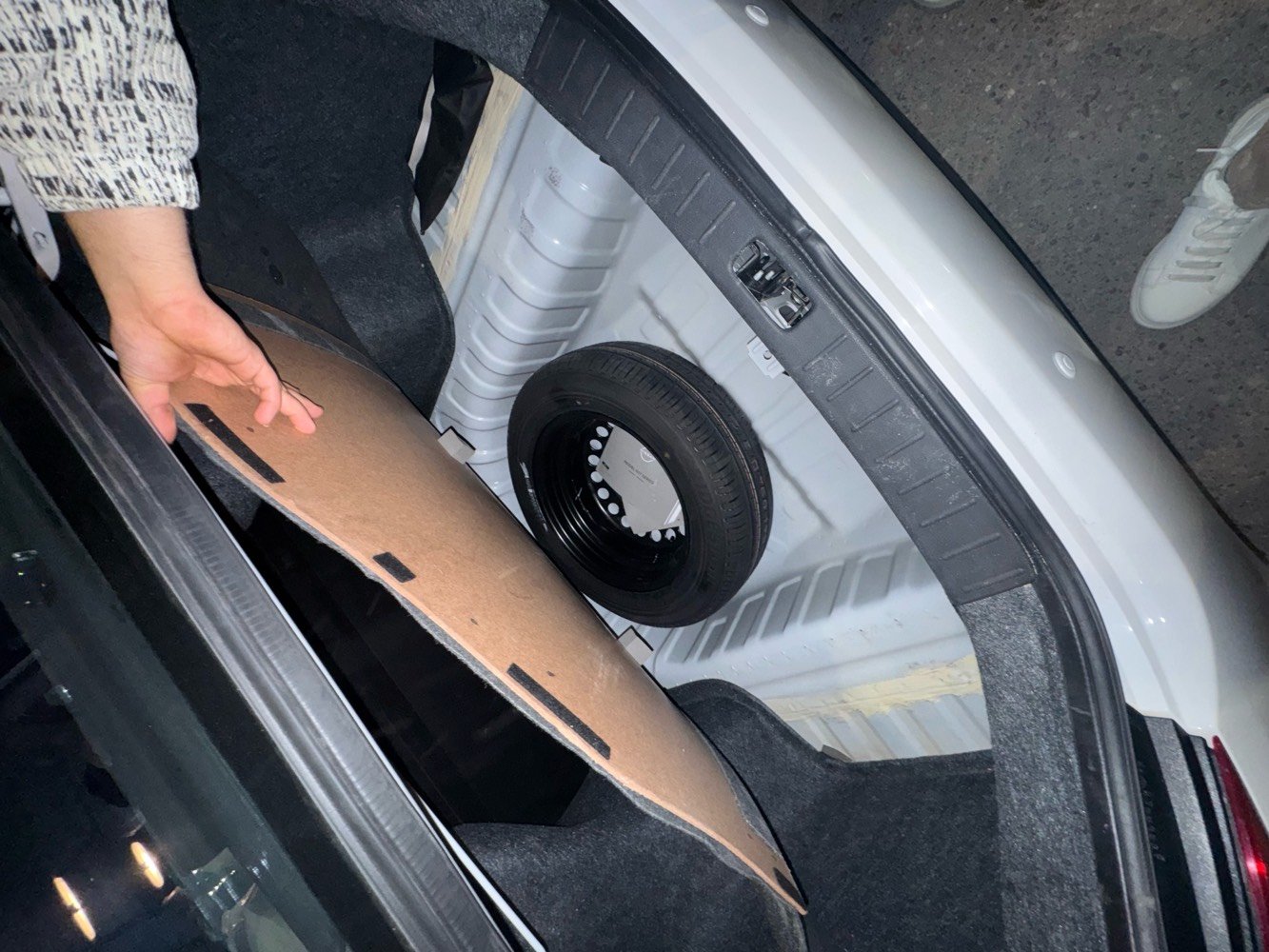 البصره لجمهوريه

سياره 2025ماشيه9000 صادره وكاله كفاله من لزلغ 