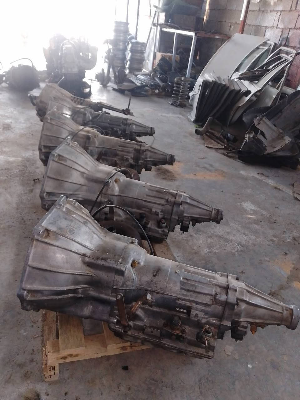 السلام عليكم من رخصه الادمن 
يتوفر لدينا جميع ادوات لبرنس عام 
يتوفر كيرات +مكاين+مشط ستيرن +
بريشر+حداديه كامله وتتوفر كافه كماليات وادوات لبرنس عام كل الي تحتاجو متوفر جديد ومستعمل 
زورونا موقعنا 
بغداد ابو غريب الحصوه مقابيل شركه الفارس 
للاستفسار رقم الهاتف 
***********
*********** للاستفسار على الاتساب
