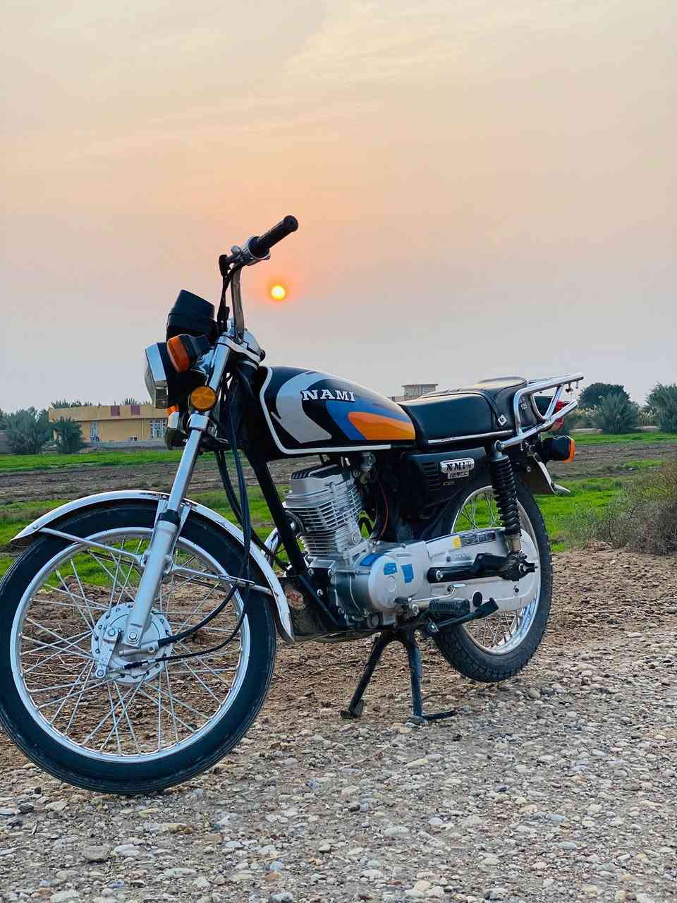 غير متواجد على الفيس فقط على الرقم 
***********
دراجه اربعه كير شاصي 11 اوراق اصوليه كامله 
تعمير 25 دراجه خير من الله كولشي مناقصها بس محتاج واريد ابيع لاكثر والا اقل تجي وتشوفها بعينك مكاني واسط كوت
