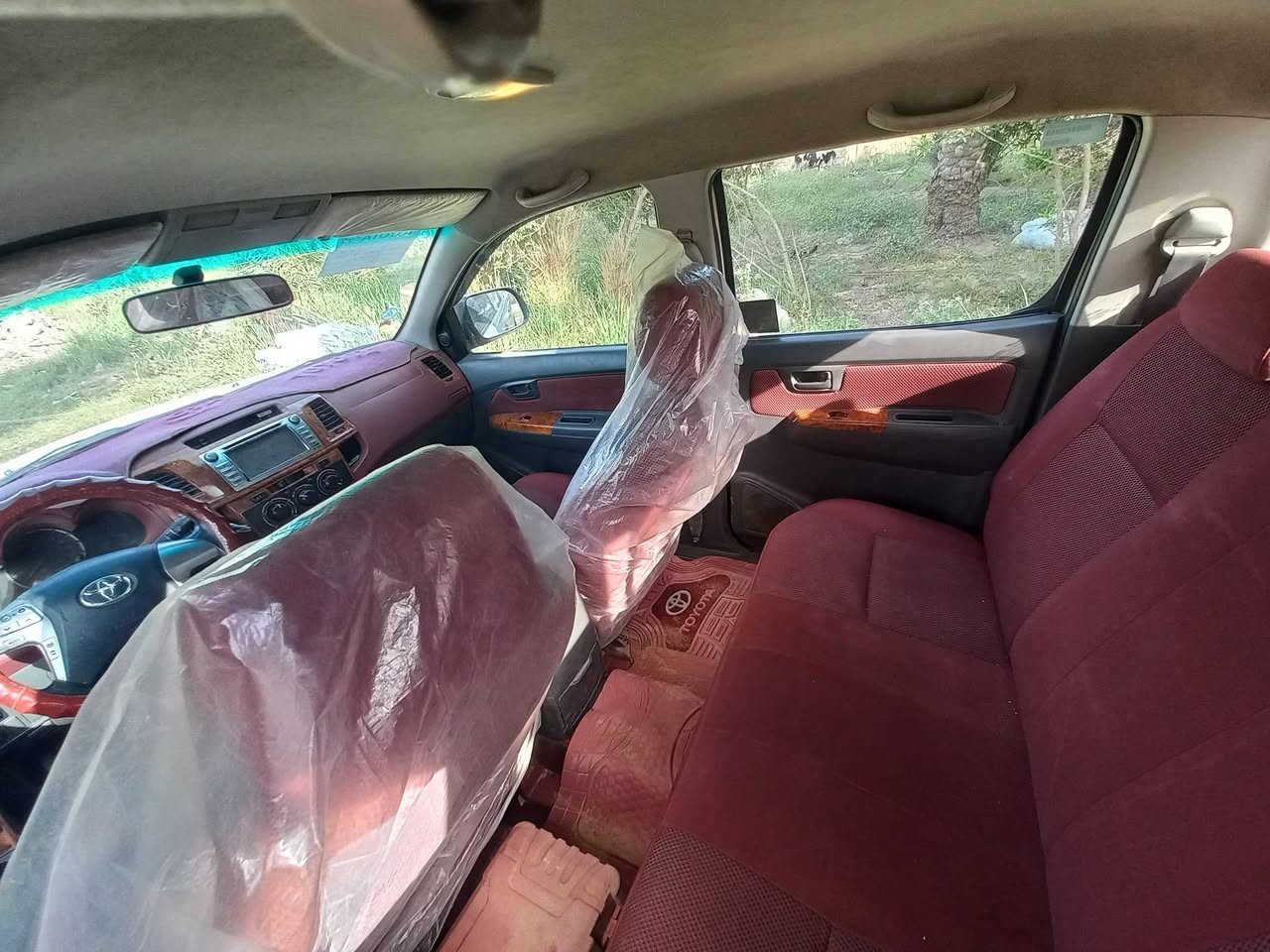 بيك اب ٢٠١٥ كويتي رقم بغداد بأسمي ماشيه ٢٠٠كم مكفوله ماعدا صبغ تحت البك لايت الأيسر فقط السياره للجناي تحفه جاهزه مكانها بابل للأستفسار *********** واتساب.
