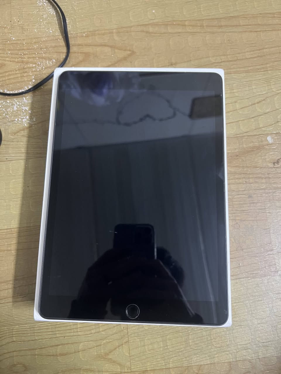 للمراوس او للبيع ٢٥٠ قفل ما بي مجال
( Ipad 9 )

الذاكرة 64

٨٨ بطارية 

الجهاز جديد مابي خدش استعمال بسيط جدا 

توصيل ماكو 

 موجود بغداد  اليرموك


**إذا كنت صاحب هذا الإعلان وتريد حذفه لأي سبب، رجاءا أرسل رسالة إلى الدعم الفني**