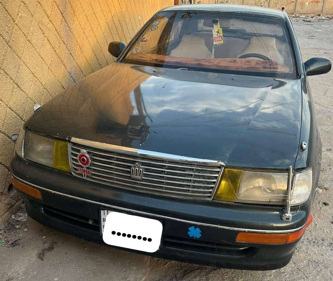 السلام عليكم سياره بطه متصل رقم انكليزي بغداد راعيها يمي سياره كفاله من الكص والنقل والضربه حداديه جديده تخم تاير سياره نقصها بس الجعمقه مكان السيارة البصره السعر 38$ رقم الهاتف ***********.  غير متوفر على الفيس بس على الرقم
