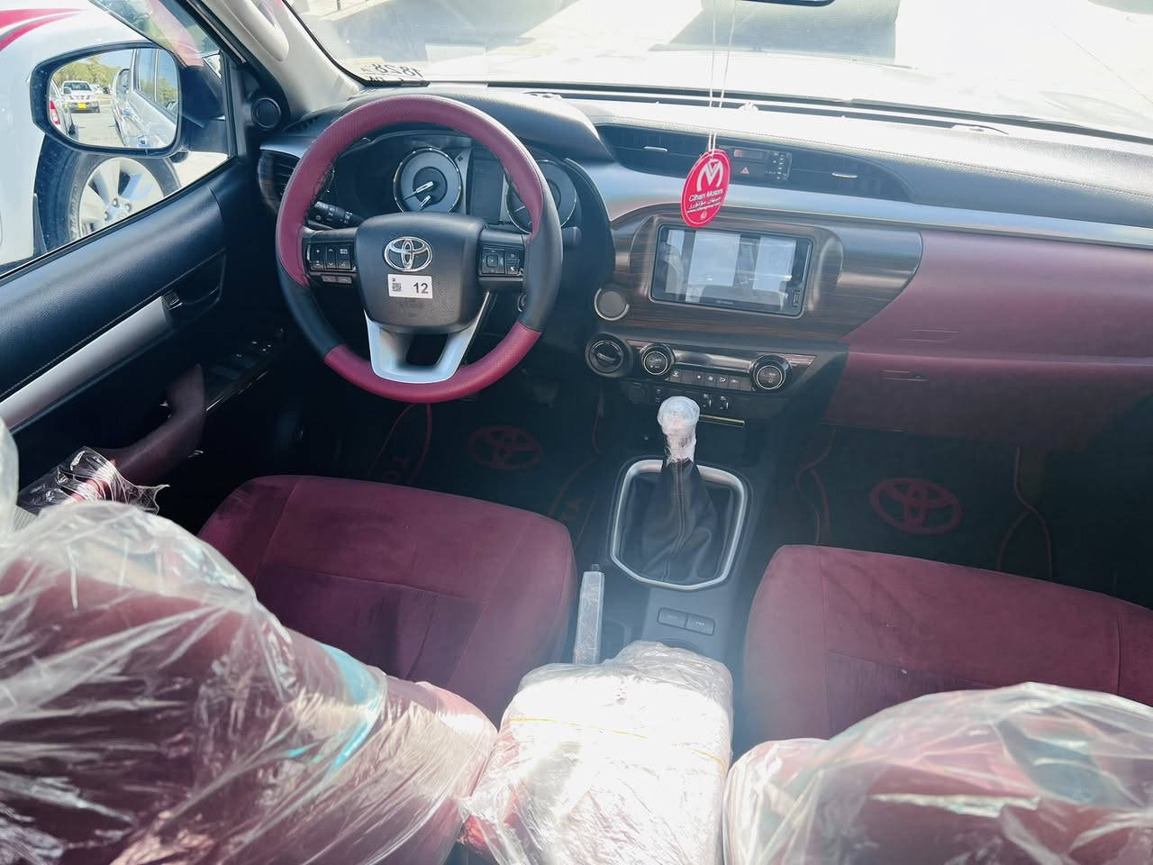 هايلوكس2023 فول مواصفات كوشن حار بارد شاشه بلادي  تبريد لمس كير عادي ماشی 48 الف   سنويه و رقم كله جديد رقم سليمانيه بسمي شرط تحويل نفس يوم عامه  مكان کلار ***********سعر ($280)
