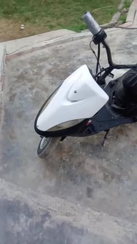 دراجه ماكس للبيع بوشه 55 شلعه ومعدل شك الكاع صلف هندر شغال بس يراد بات...