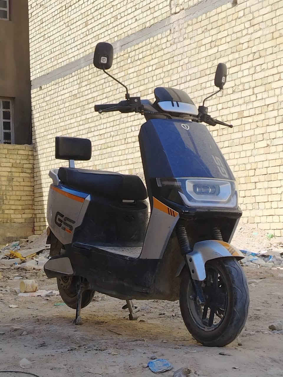 السلام عليكم
دراجه شحن تيسلا للبيع 
الدراجه نضيفه كلش كلشي مبيهه 
المكان كربلاء قنطره السلام قرب مطعم عين التمر 
السعر | 1200الف 
التواصل على وتساب ***********
